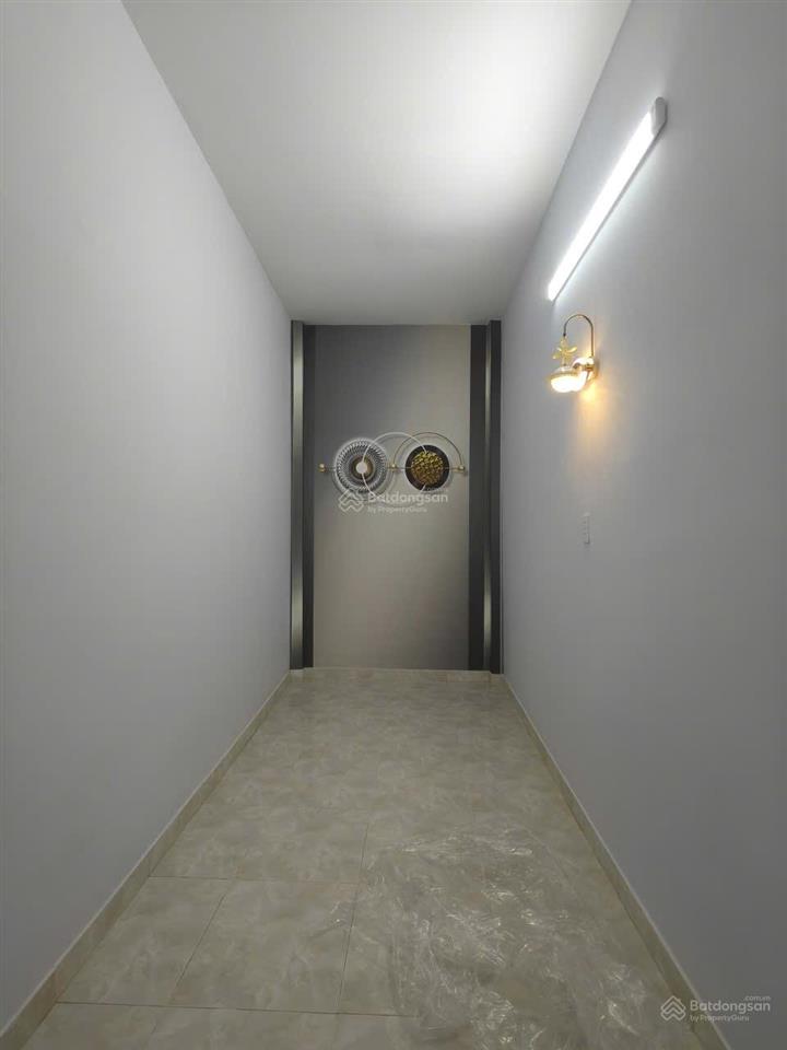 Nhà bán trệt, lầu mới đẹp full nội thất  62m2 (3x22) 3 pn, 2 wc  sàn và mái btct  sổ hồng hc đủ