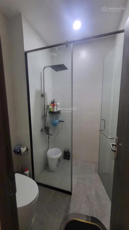 Nhà thuê 4 tầng đẹp5 x 1260m25 pn,4 wc full nội thất mt 12m kdc senturia nam saà gòn binh hưng