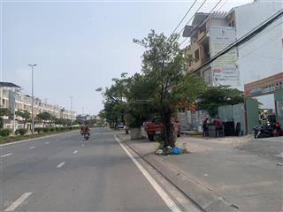 Bán đất nền 110m2(5 x 22) mặt tiền 60m đường phạm hùng nối dài kdc đại phúc (green villas) b hưng