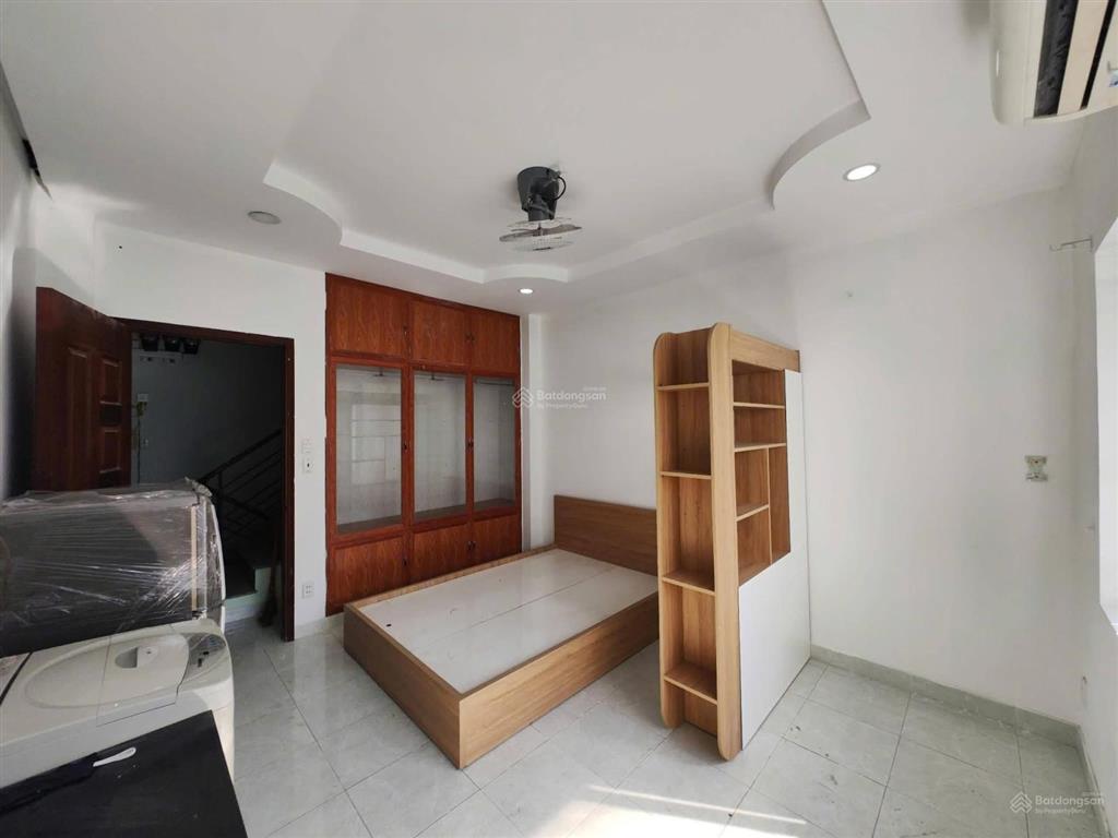 Nhà bán 3 tầng + st140m27 x 19,57pn,6 wc mặt tiền 12m kdc phong phú 5 xã phong phú bình chánh