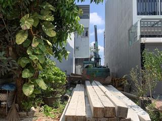 Bán đất 5 x 20100m2 bao móng kdc 13e intresco sau lưng trường đh văn hiến, xã bình hưng mới. p phu