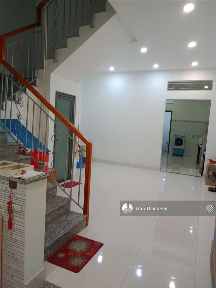 Nhà bán 4 tầng  5 x 22m  110m2 4pn, 5 wc giá 8tỷ6 tl mặt tiền 10m kdc phú lợi p7q8 cũ