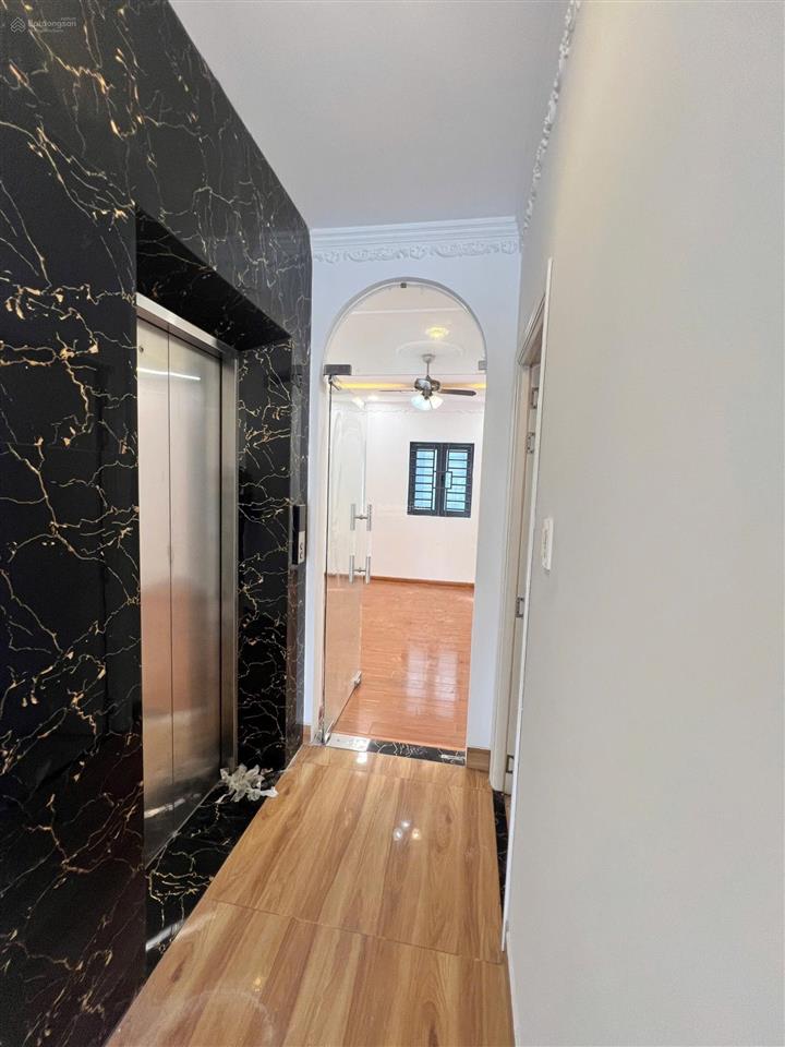 Nhà bán mới đẹphầmthang máy110m5 x 22 mặt tiền 12m kdc đại phúc green villa sát bình hưng, bc