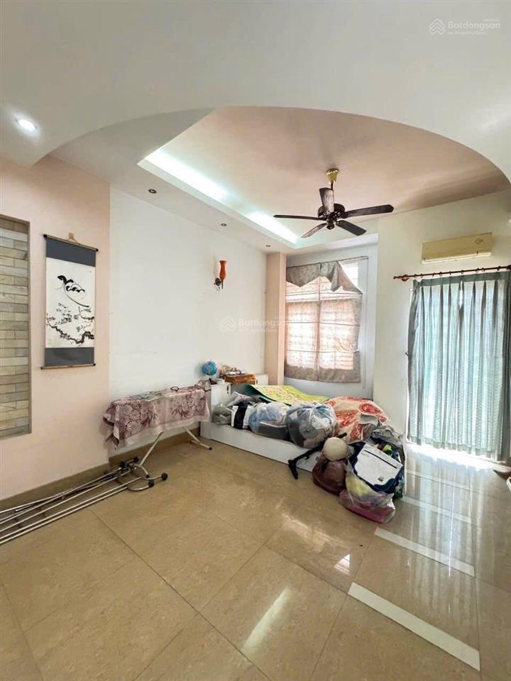 Nhà bán trệt,2 lầu 4 x 1872m24 pn,4 wc  mặt tiền 12m kdc bình hưng,bình chánh sổ hh công