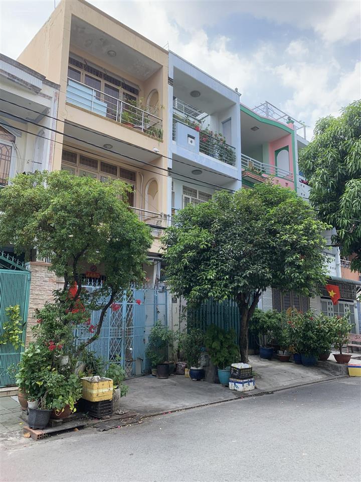 Nhà bán trệt,2 lầu 4 x 1872m24 pn,4 wc  mặt tiền 12m kdc bình hưng,bình chánh sổ hh công