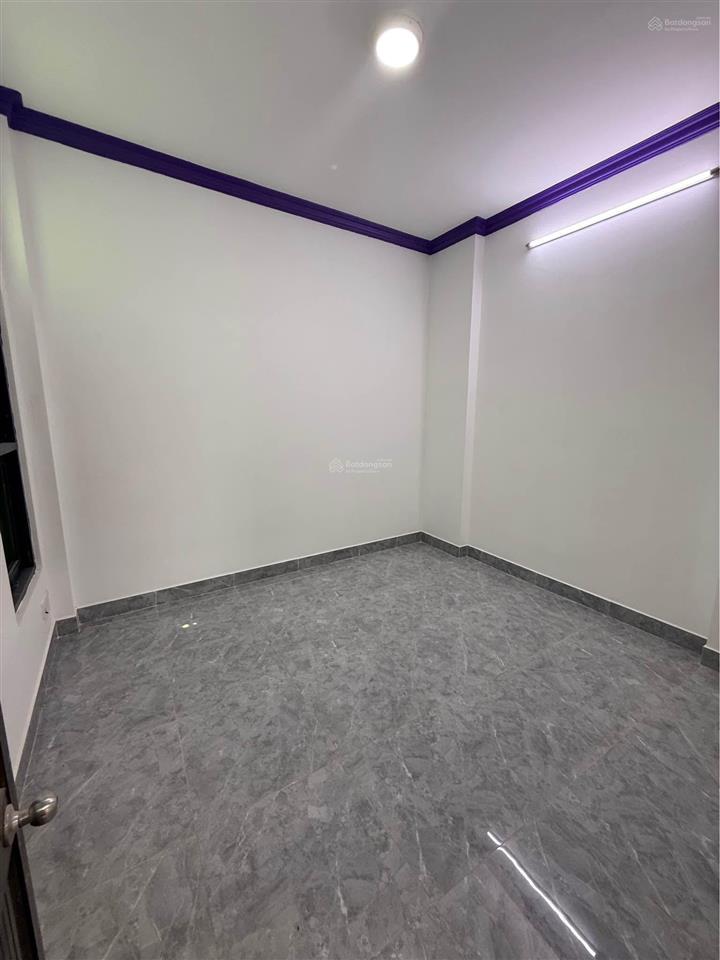 Nhà bán trệt,lầu mới đẹp 54m2(3,7 x15) nở hậu 4m3 pn,2wchẻm xe ba gác 3,5m hẻm âu dương lân p2q8