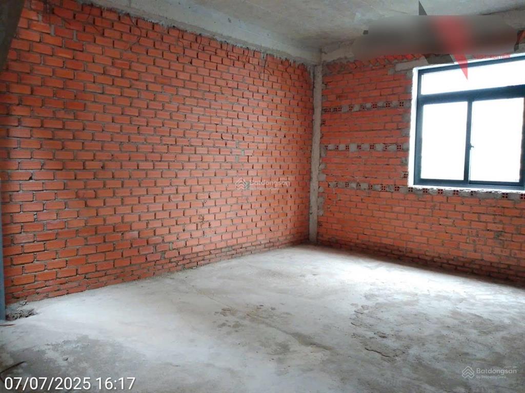 Bán biệt thự căn góc 11 x 20208m23 tầng 5 pn,5 wc kdc 13e intresco xã phong phú bình chánh cũ