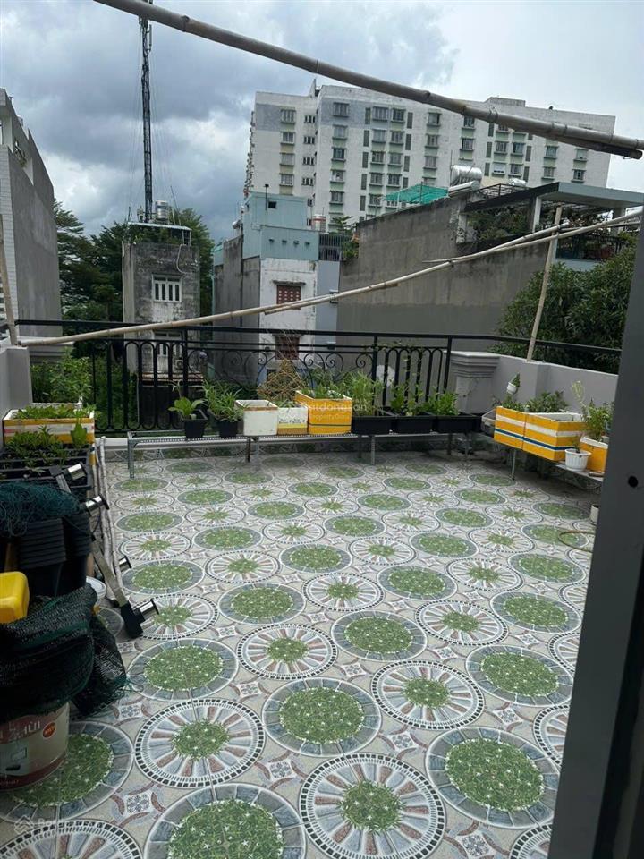 Nhà bán 4 tầng 6 x 18  108m2  mặt tiền 20m kdc phú lợi p7 q8 cũ giá 9tỷ300 tl, sổ hồng hc đủ
