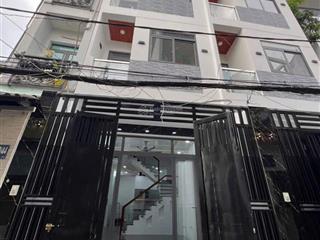 Nhà bán 4 tầngxây mới 100% 50m2(3,8 x 13) nở hậu 3,95 pn,4 wc hẻm 4m âu dương lân p3q8 shhc đủ