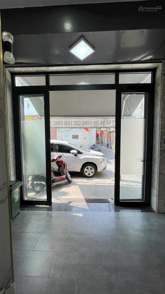 Nhà bán căn góc vị trí hẻm ô tô 3 tầng+lửng52,6m23,7 x 13 nở hậu 4,3m đường nguyễn trãi p2q5 cũ