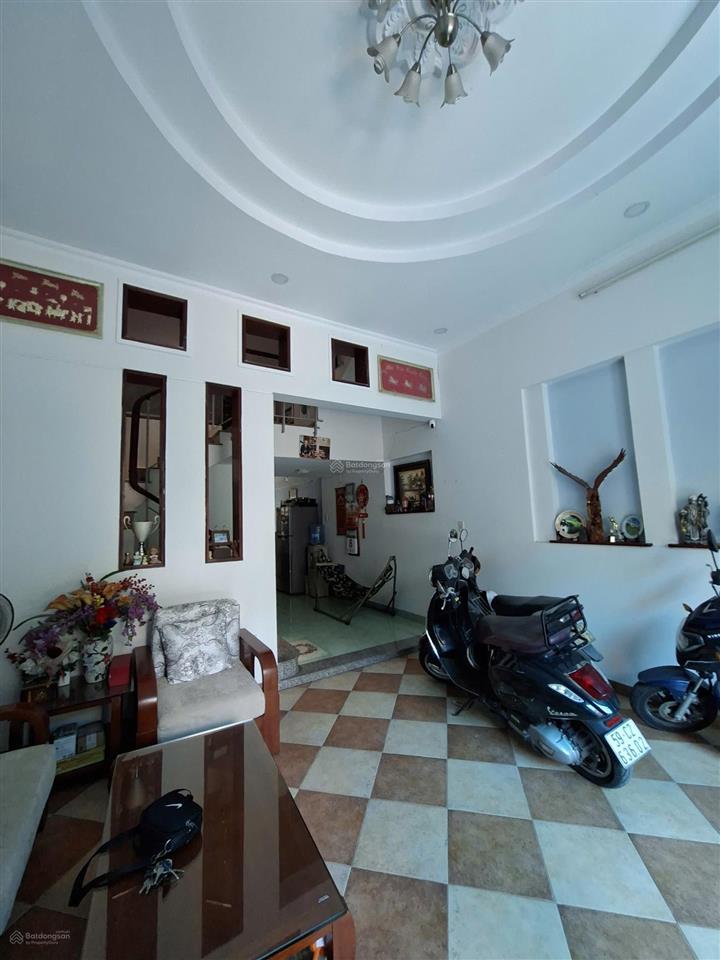 Nhà bán trệt,lửng,3 lầu+ sân thượng5 pn 5 x 17mặt tiền 12m kdc greenlife 13c xã bình hưng mới