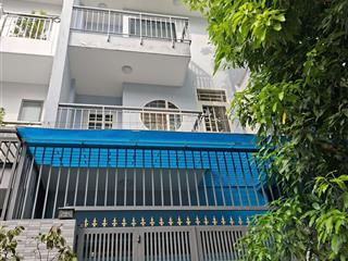 Nhà bán trệt,lửng,3 lầu+ sân thượng5 pn 5 x 17mặt tiền 12m kdc greenlife 13c xã bình hưng mới