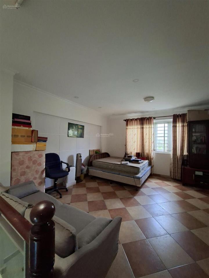 Nhà bán trệt,lửng,3 lầu+ sân thượng5 pn 5 x 17mặt tiền 12m kdc greenlife 13c xã bình hưng mới