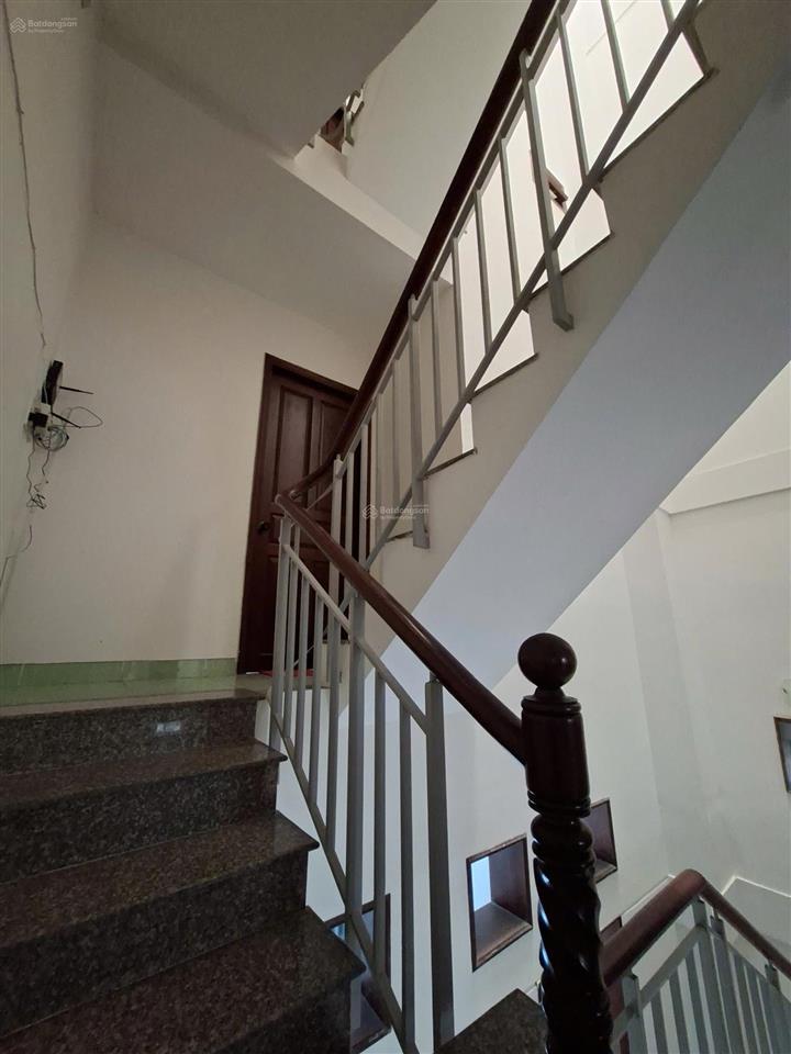 Nhà bán trệt,lửng,3 lầu+ sân thượng5 pn 5 x 17mặt tiền 12m kdc greenlife 13c xã bình hưng mới