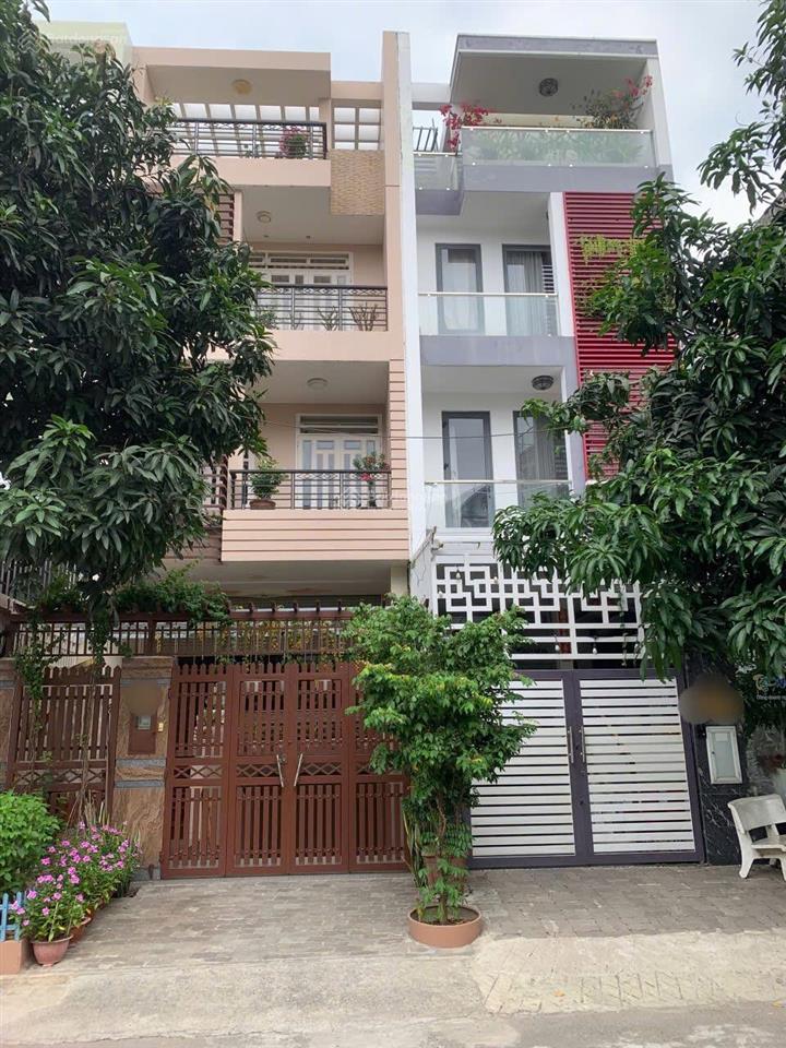 Nhà bán hầm +4 tầng thang máy 5 x 22110m25 pn,full nội thất cao cấp kdc đại phúc, bình hưng, bc