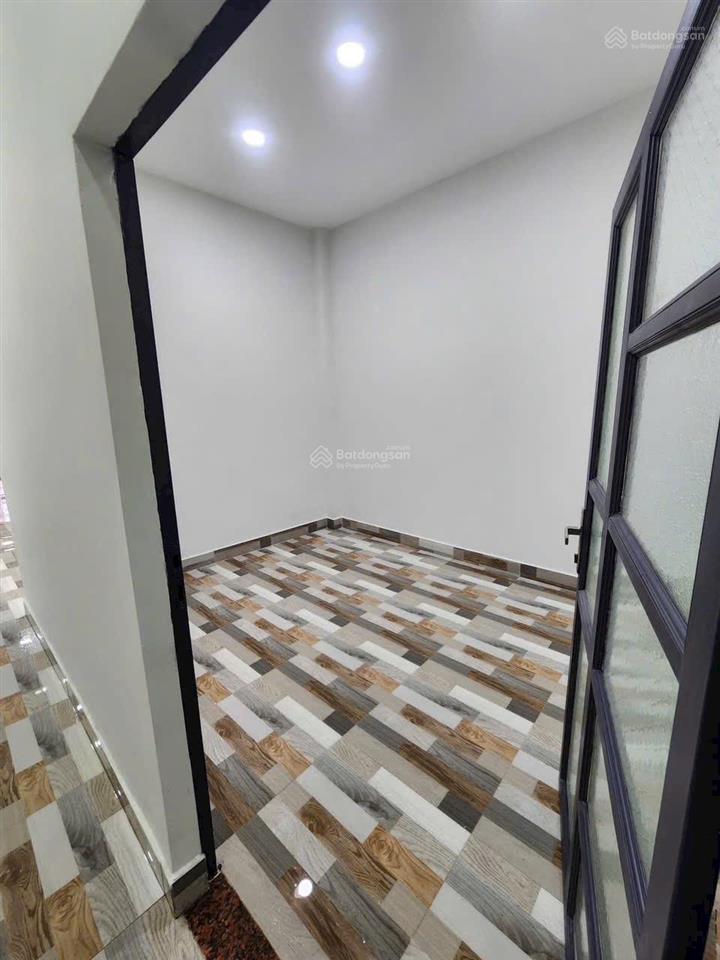 Nhà bán trệt,lửng4,07 x 40dt đất150m2 dt xây dựng105m24pn mặt tiền kd quốc lộ 50 xã phong phú