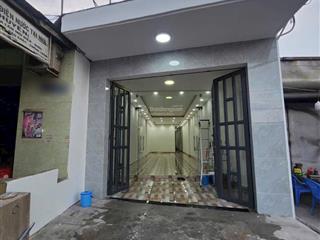 Nhà bán trệt,lửng4,07 x 40dt đất150m2 dt xây dựng105m24pn mặt tiền kd quốc lộ 50 xã phong phú