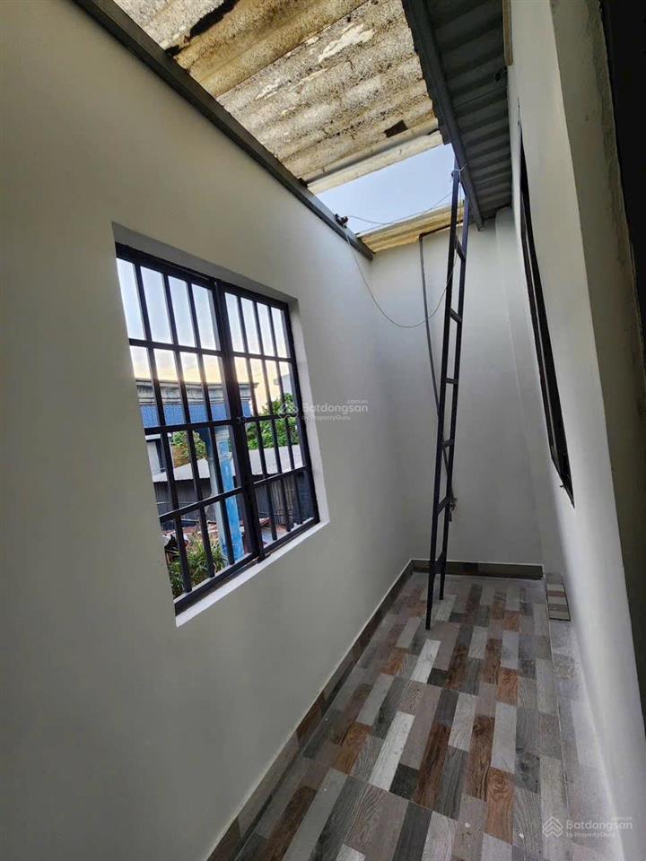 Nhà bán trệt,lửng4,07 x 40dt đất150m2 dt xây dựng105m24pn mặt tiền kd quốc lộ 50 xã phong phú