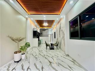 Nhà bán c góc 4 tầng xây mới 100%3,6 x 145 pn,4 wc hẻm thông 4m dương bá trạc nguyễn t tần p2q8