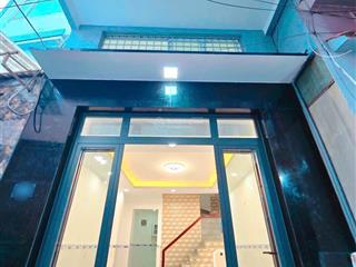 Nhà bán 3 tầng + st3,8 x 105 pn,5 wc hẻm thông gần mt dạ nam p2q8giá5tỷ89 tl. sổ hh công đủ