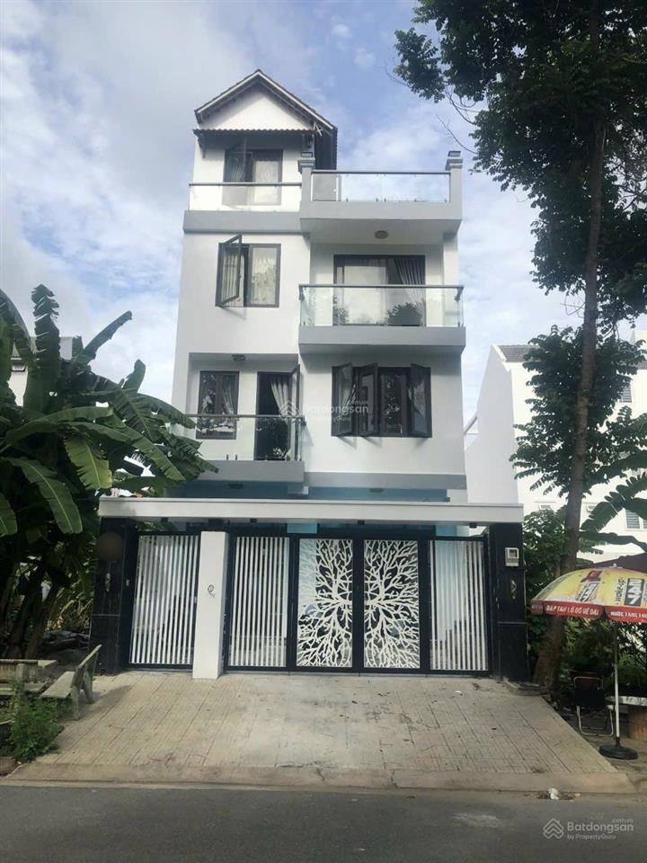 Nhà bán 4 tầng+st7 x 20m 140m²dt sàn 382m²mt đường số 7 kdc conic 13b, phong phú, bc cũ.
