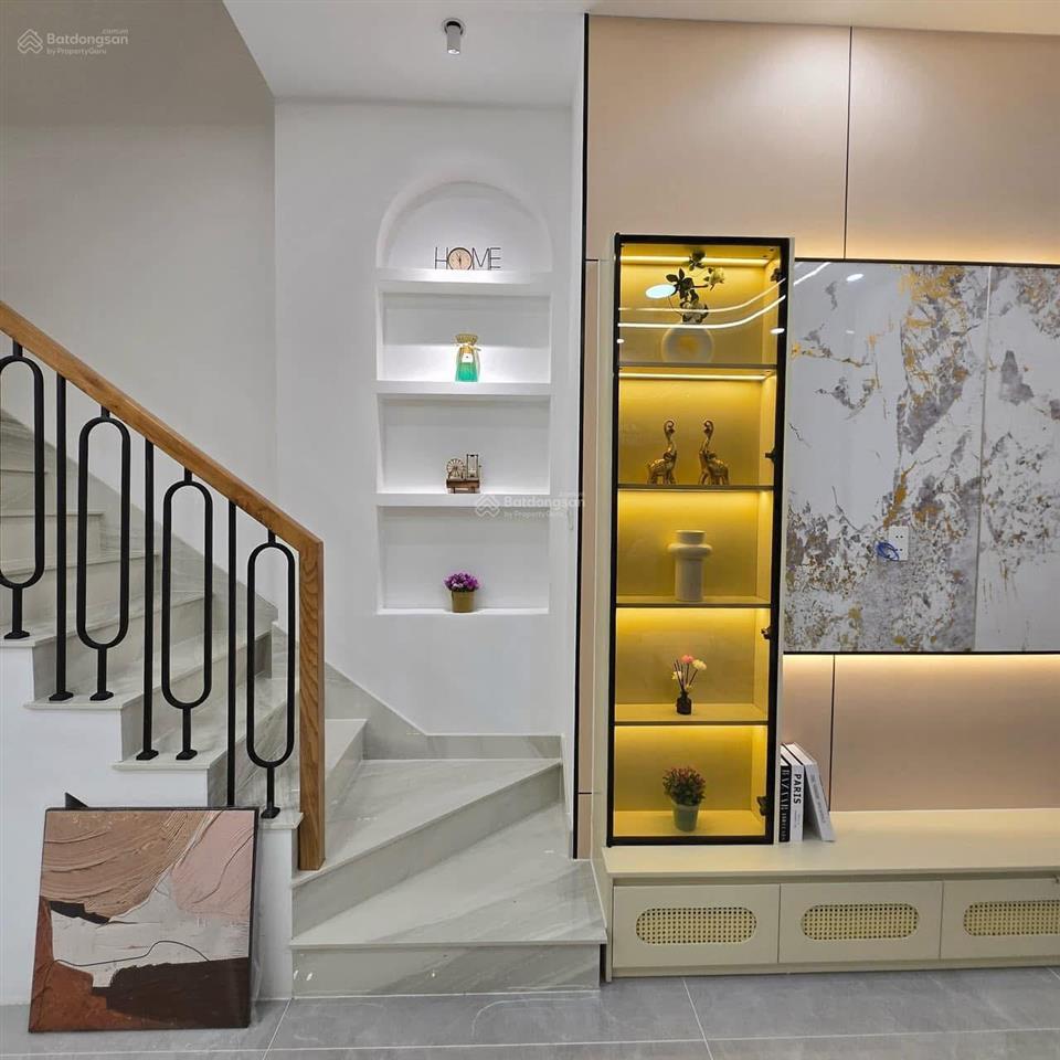 Nhà bán 4 tầng mới đẹp 6 x 7,748m24 pn,5 wc full nt mặt tiền thụt âu dương lân p3q8. sổ hr, hc đủ