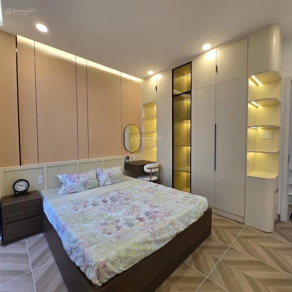 Nhà bán 4 tầng mới đẹp 6 x 7,748m24 pn,5 wc full nt mặt tiền thụt âu dương lân p3q8. sổ hr, hc đủ