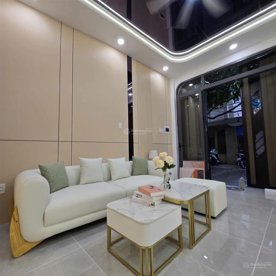 Nhà bán 4 tầng mới đẹp 6 x 7,748m24 pn,5 wc full nt mặt tiền thụt âu dương lân p3q8. sổ hr, hc đủ