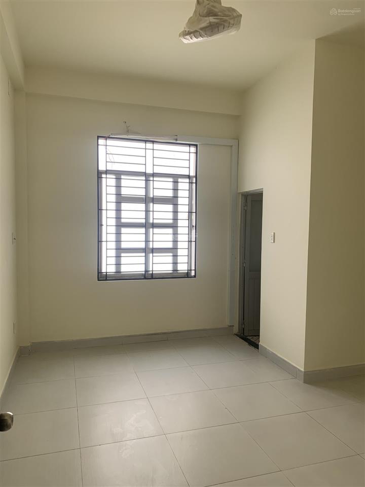 Nhà thuê 4 tầng  5 x 20  100m 5pn,6 wcmt 12m kdc 6b intresco bình hưng, bình chánh cũ 20 tr/th