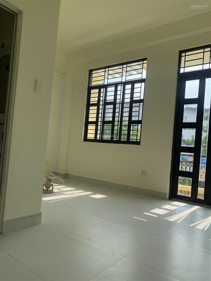 Nhà thuê 4 tầng  5 x 20  100m 5pn,6 wcmt 12m kdc 6b intresco bình hưng, bình chánh cũ 20 tr/th