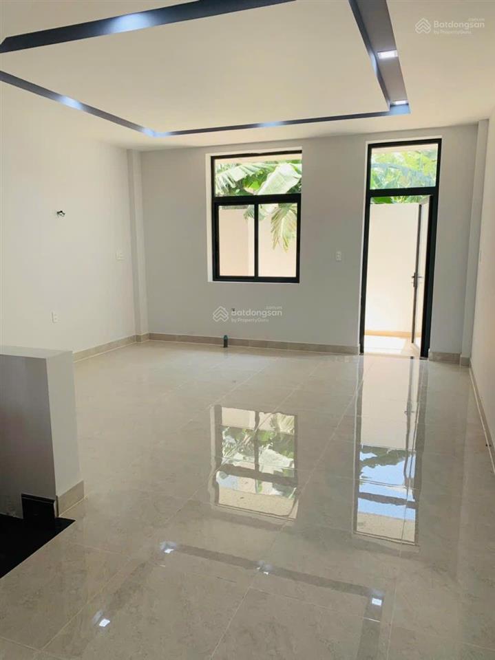 Cho thuê nhà hầm+ 4 tầng 5 x 20100m25 pn,4 wc mt đường phạm hùng 40m kdc đại phúc xã bình hưng bc