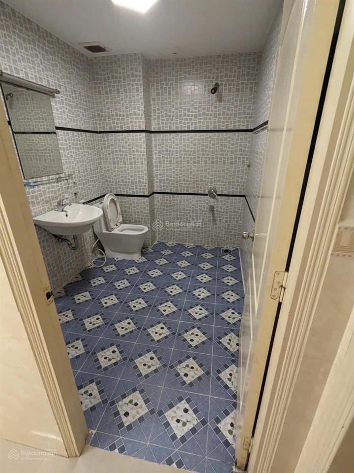 Nhà bán 4 tầng 4 x 2080m2 5 pn,4 wc mặt tiền đường 12m nội bộ cao lỗ p4q8 gần parc mall aeon shhc