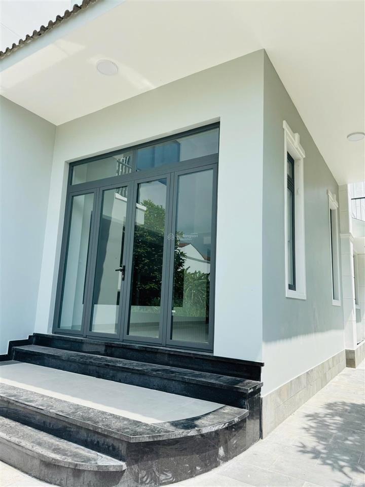 Bán biệt thư 3 tầng 10 x 20  200m2 đường 12m kdc intresco 13e  xã bình hưng (phong phú b chánh cũ