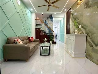 Nhà bán trệt, lầu3,5 x 1343m2 2pn,2 wchẻm xe ba gác 154 âu dương lân p chánh hưng (p3q8) shr hc