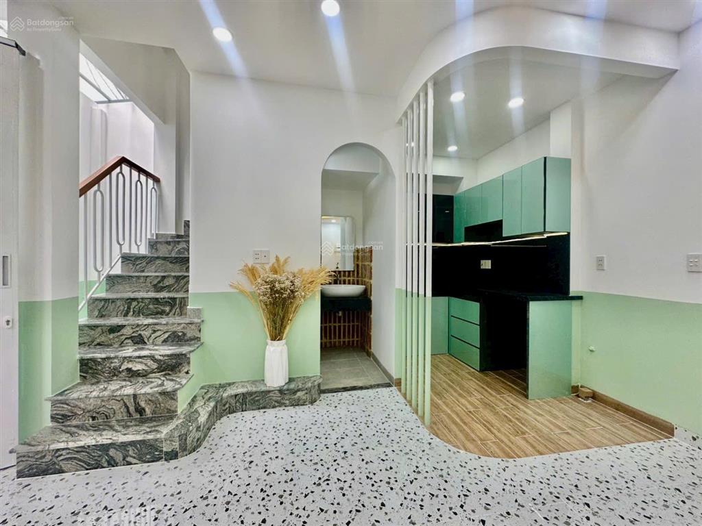 Nhà bán trệt,lầu3,5 x 9,532m2giá4tỷ1 b l,2pn hẻm gần mặt tiền đường dương bá trạc p chánh hưng