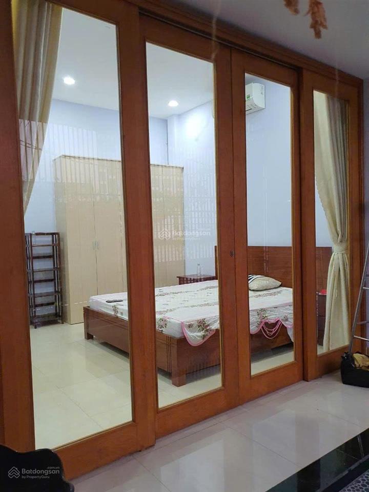 Nhà bán trệt, lầu 4,2x11 46m2 dt sàn 84,2m2  hẻm thông gần 3m ô tô đậu 30m đường tạ quang bửu p3q8