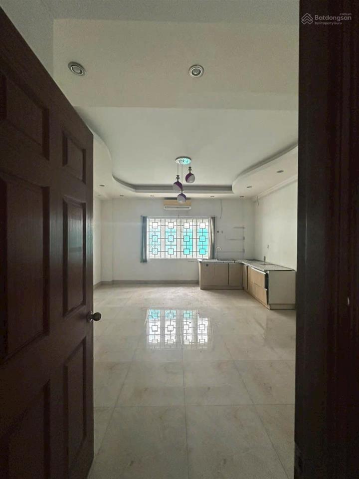 Nhà bán 4 tầng5 x 20100m2giá8tỷ7 tl 5 pn,6 wc kdc t30 đường 12m nội bộ phạm hùng xã bình hưng