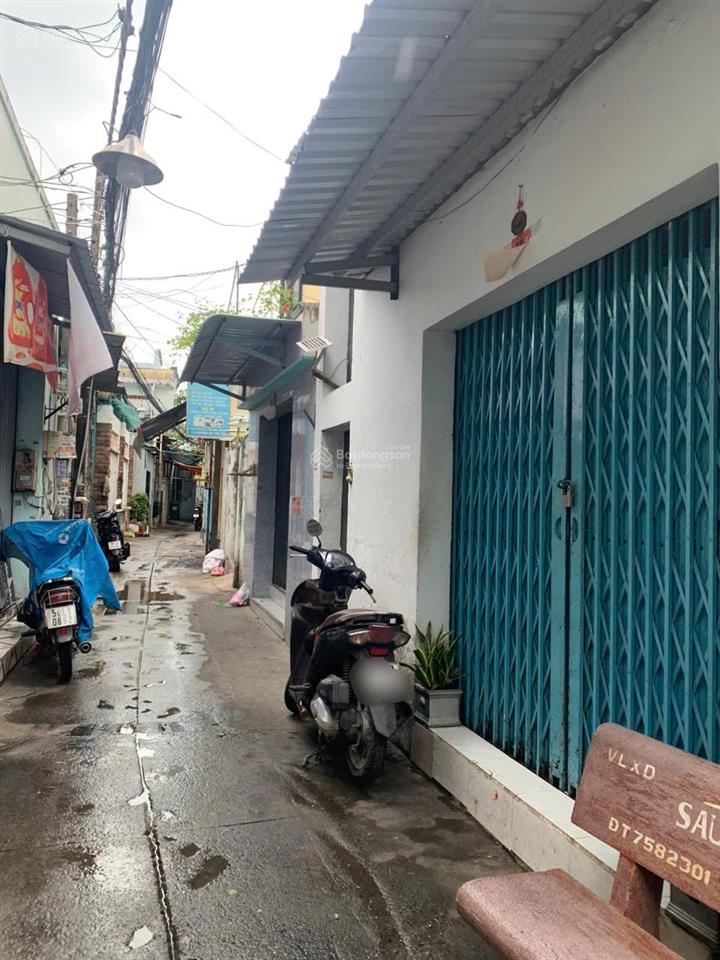 Nhà bán cấp 4 5,7 x 18108m2 giá 5tỷ6 h thông 3,5m gần mt đường quốc lộ đối diện bx quận 8.sổ hồng