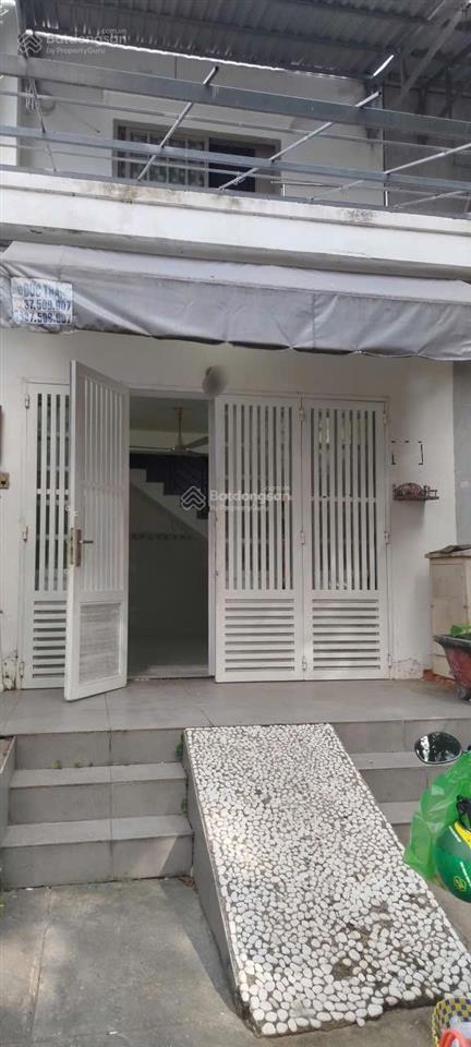 Bán chung cư tầng trệt + lưng 74m2 2pn (shophouse) sổ hồng  đường 12m kdc phú lợi p7 q8, 2tỷ990 tl