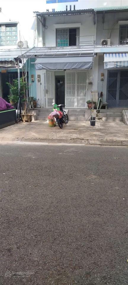Bán chung cư tầng trệt + lưng 74m2 2pn (shophouse) sổ hồng  đường 12m kdc phú lợi p7 q8, 2tỷ990 tl