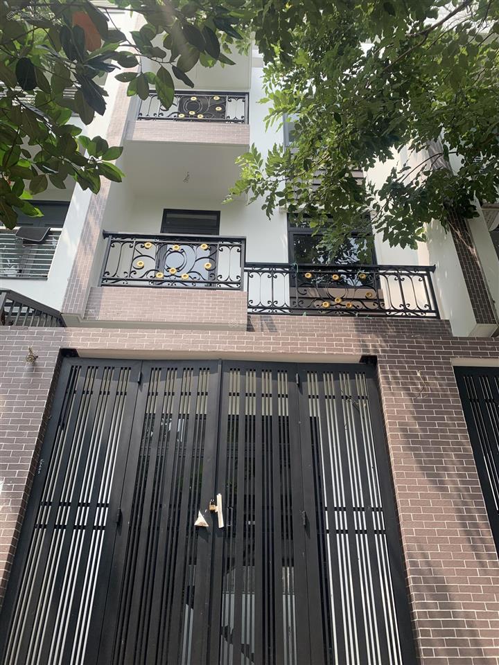 Nhà bán thô 4 tầng5 x 20100m25 pn,5 wc kdc 13e intresco7tỷ5 sh xã phong phú nay xã bình hưng bc