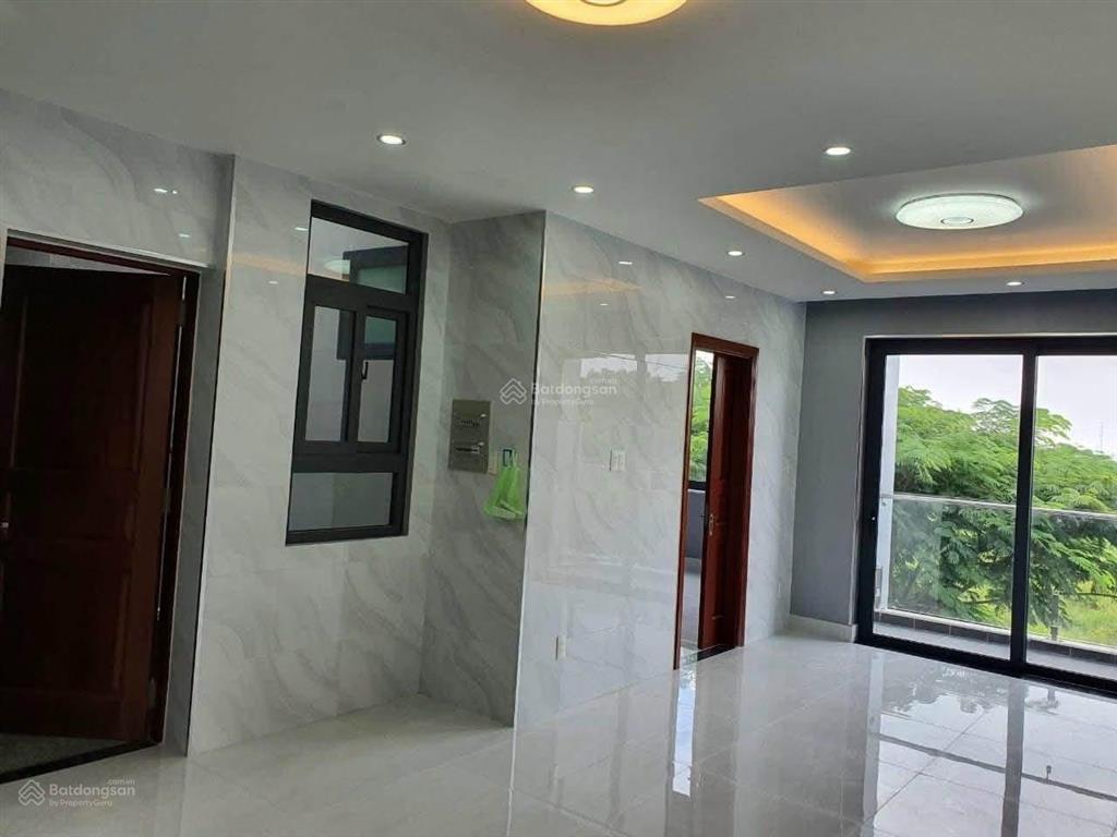 Nhà thuê 4 tầng5 x 20100m25 pn,5 wc đường 12m kdc 13e 15triệu/th xã phong phú nay xã b hưng bc