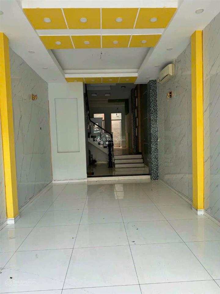 Nhà thuê 5 tầng  4x2080m2 mặt tiền 32m kinh doanh sầm uất tạ quang bửu p4q8 gần parc mall aone