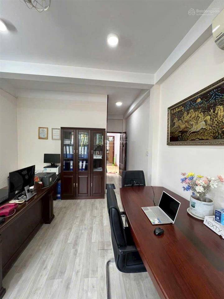 Nhà bán trệt, lầu  4 x 23m (nở hậu 5,6)  107m2  4 pn, 2 wc  hẻm thông 3,3m, ql 50 xã bình hưng