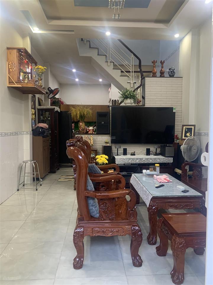 Nhà bán trệt,lầu4 x 11,745,7m2 2pn,2 wc hẻm đường chánh hưng gần mt phạm hùng p4q8 cũshr