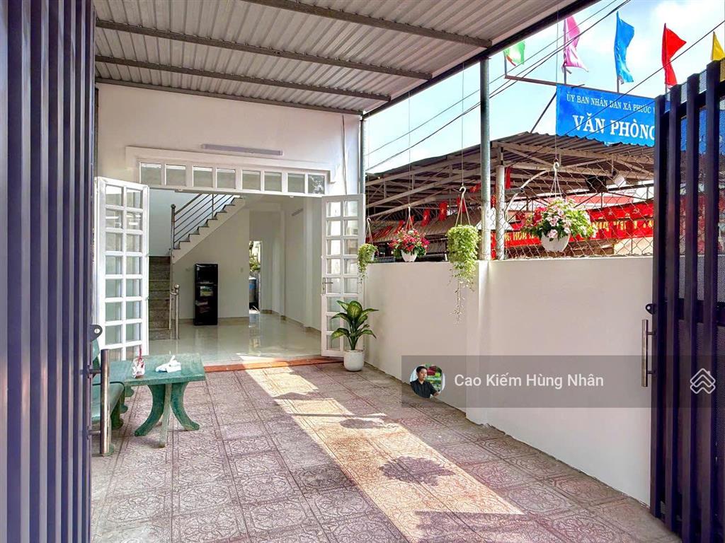 Bán nhà 1 trệt 1 lầu xã phước vĩnh an đường mai thị buội 4x22 ont. giá bán 2 tỷ 350 triệu.