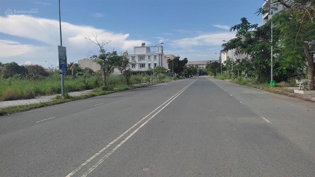 Bán gấp lô sổ đỏ cát lái trục c5.07 gần trường học sạch đẹp 78tr/m  0902 688 ***