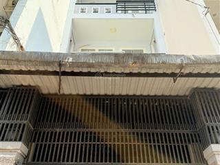 Nhà đẹp 2 lầu hẻm thông oto 4m. sát nhà thờ nhơn hoà và nhà ga t3 cực hot