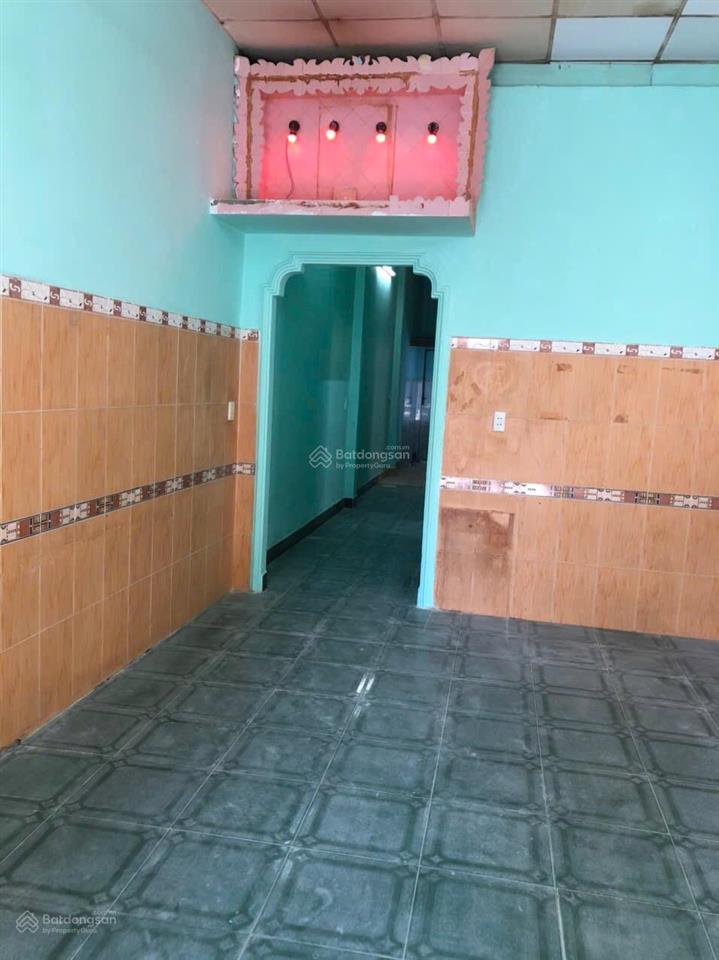 Nhà căn góc 421m (dtcn 85,6m) sau lộ giới còn 2,121m (42,7m) giá 4,1ty bán gấp