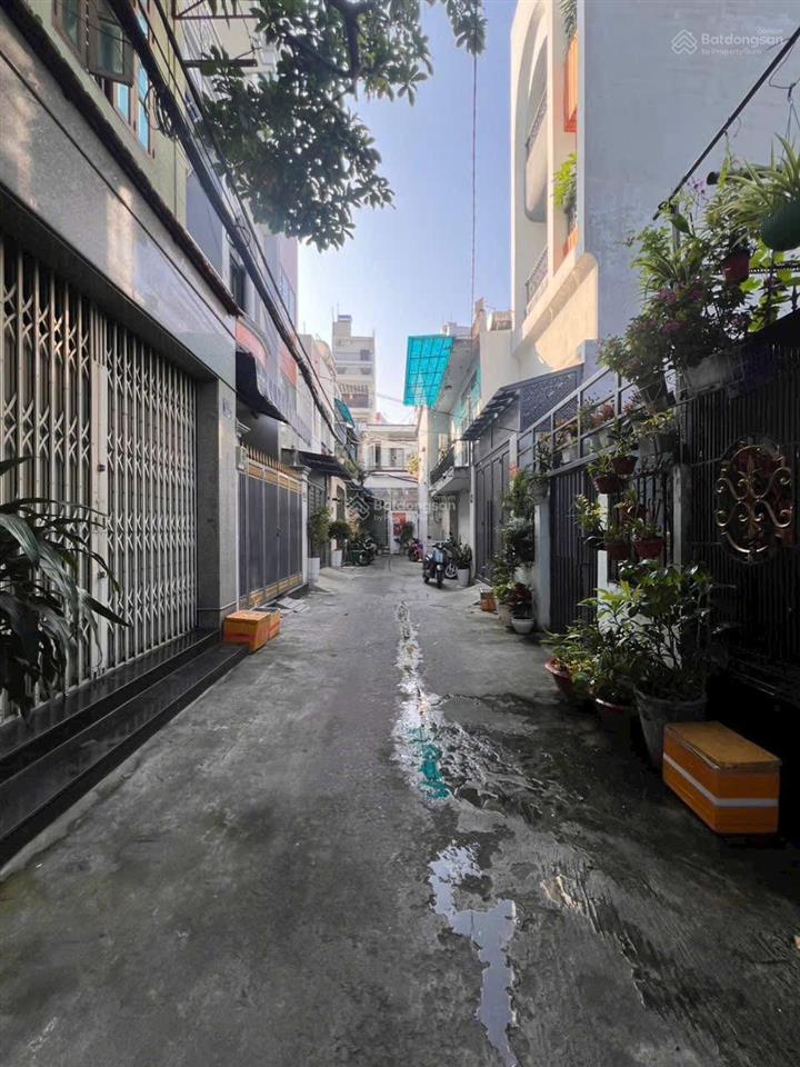 Nhà 414m vuông vức có pn dưới trệt cho người lớn tuổi dtcn 56m sát chợ tân hương và aeon mall tphu